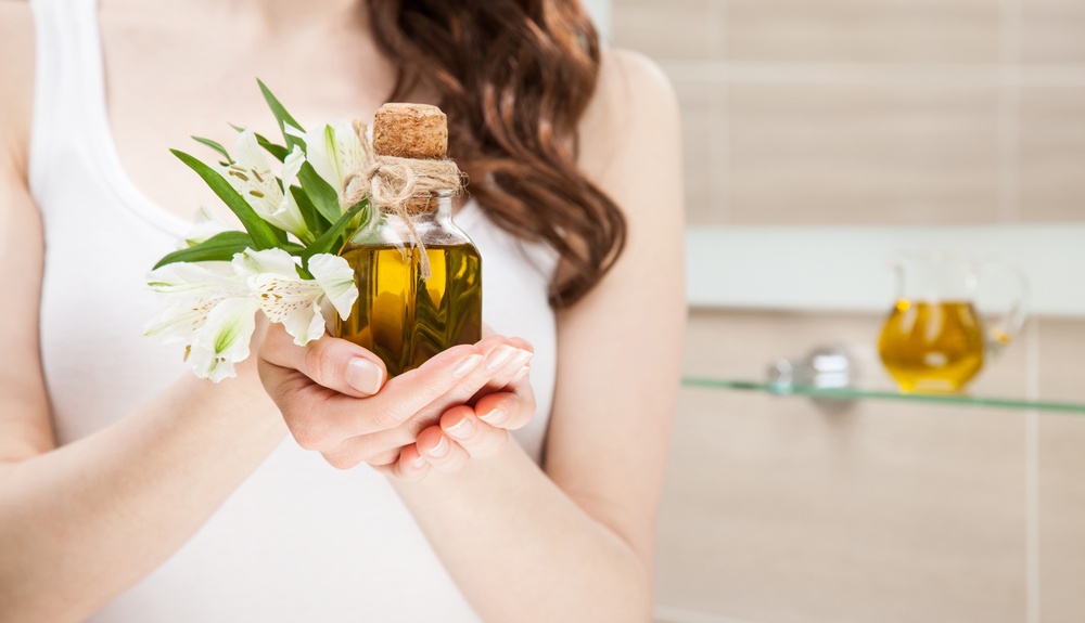 Olive Oil for Skin: Benefits and Ways to Use