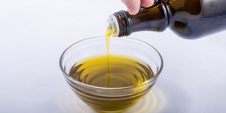 Olive oil pour spouts