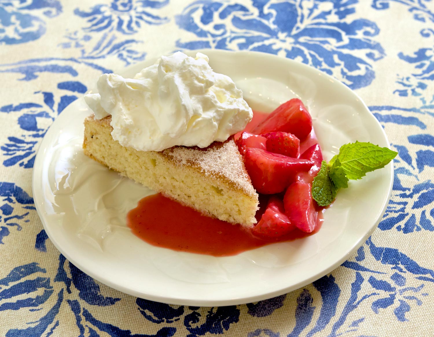 Orange Olive Oil Cake, Easiest One Bowl Recipe - The Delicious Life