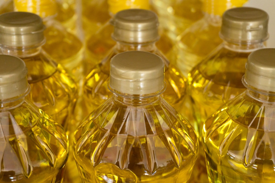 Canola Oil vs Olive Oil