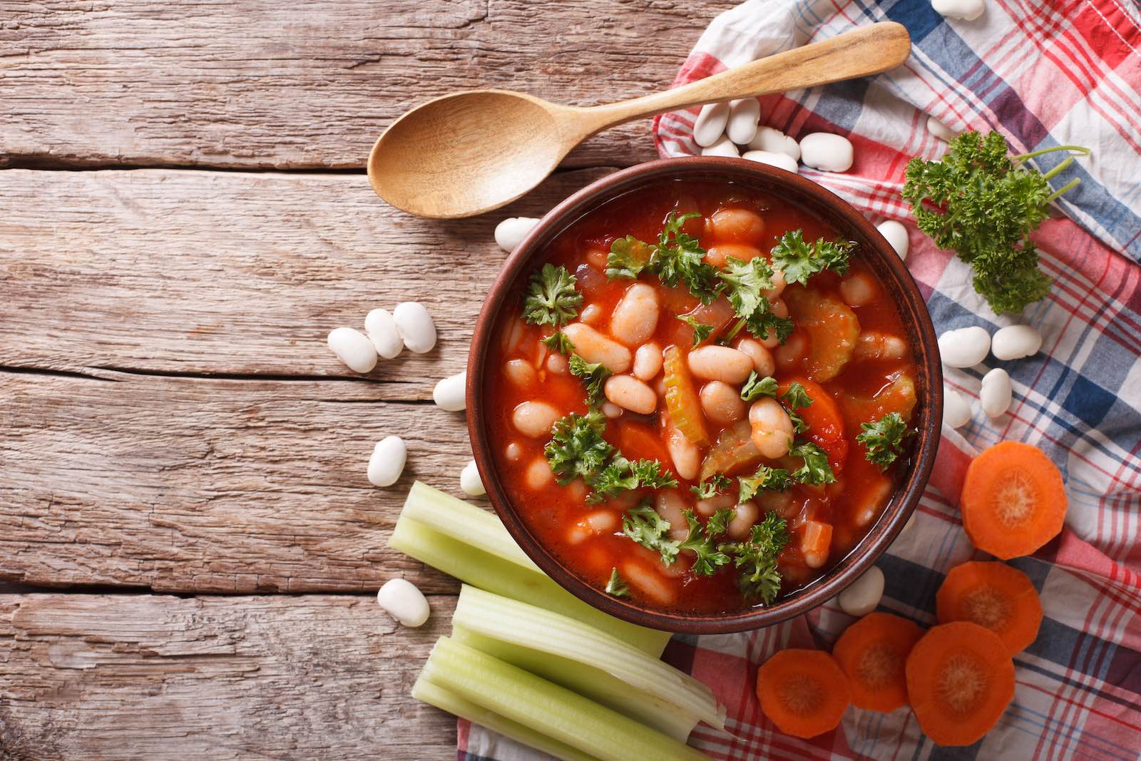 shutterstock_greek_bean_soup